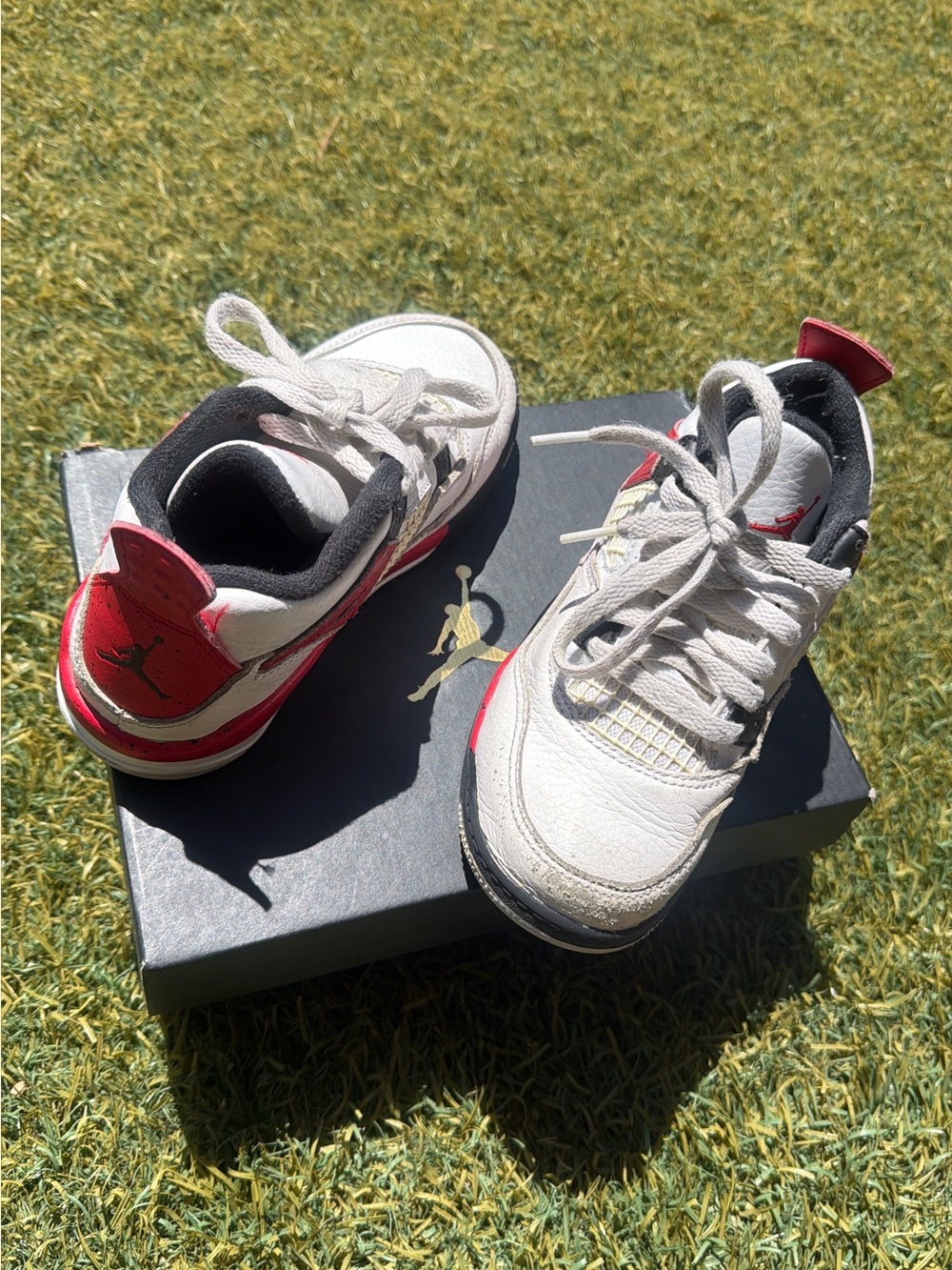 Jordan 4 Retro Red, White, Black Kids Basketball Shoes 12c - Picture 7 of 9